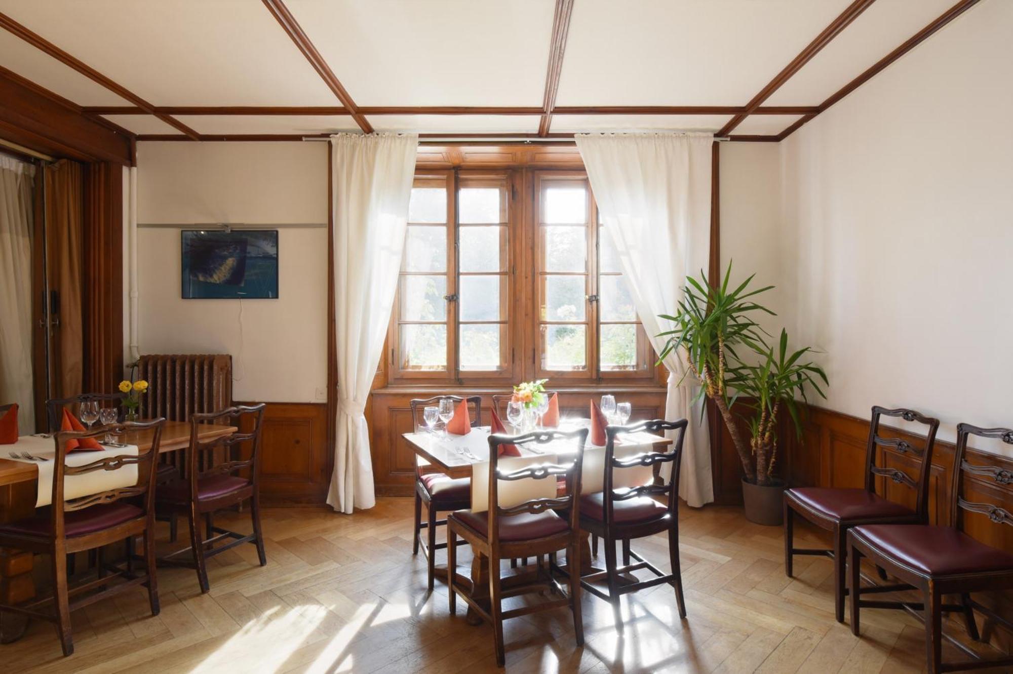 Hotel De L'Aigle Couvet Eksteriør bilde