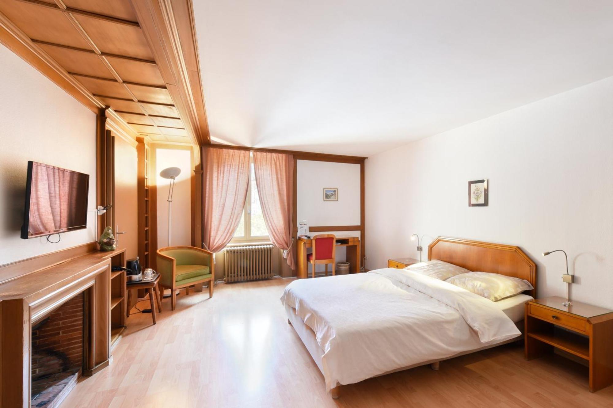 Hotel De L'Aigle Couvet Rom bilde