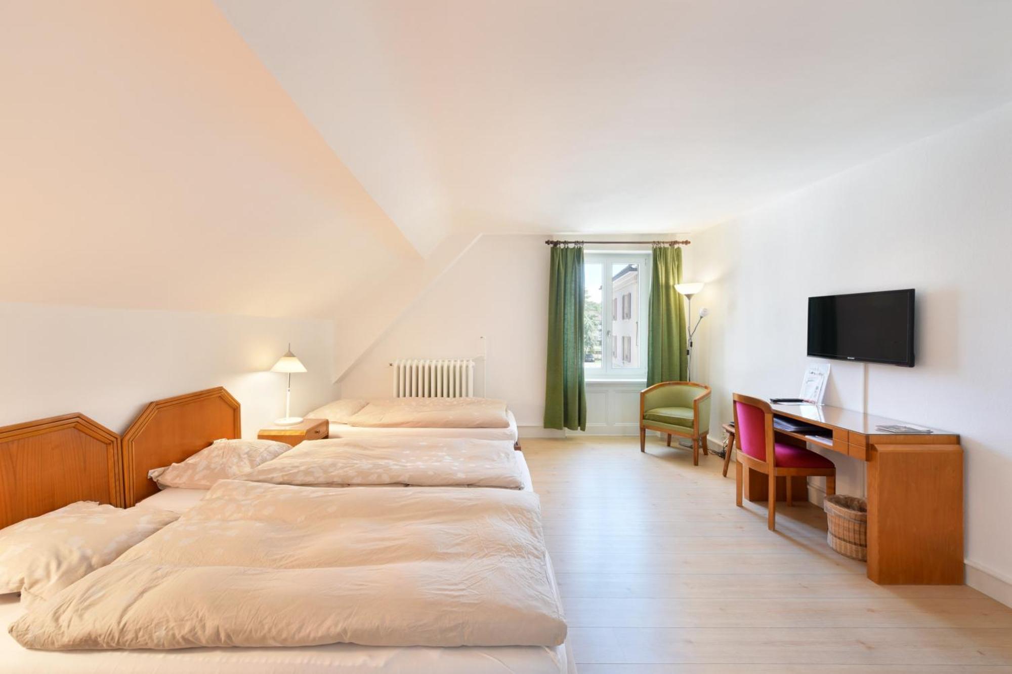 Hotel De L'Aigle Couvet Rom bilde