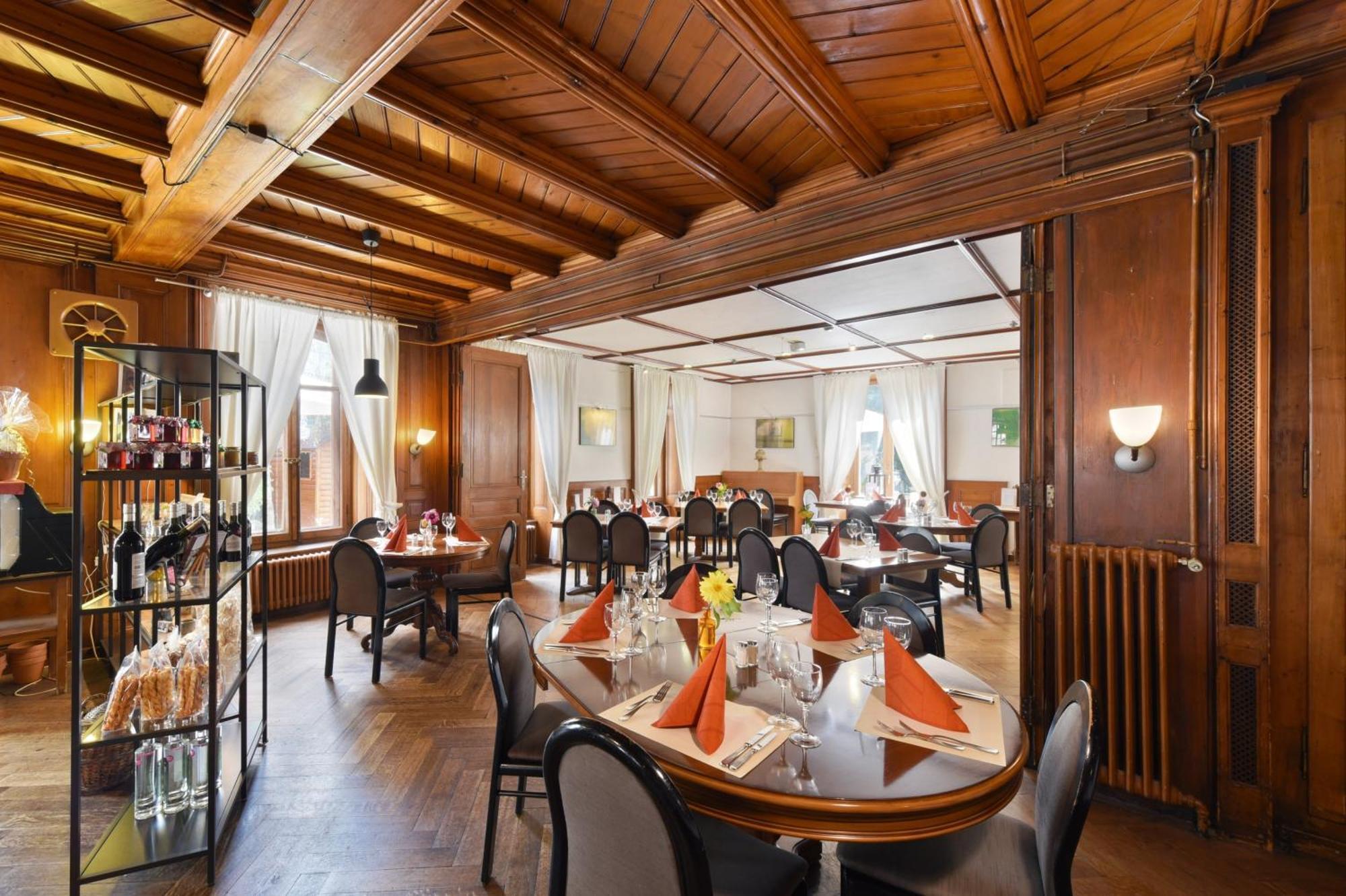 Hotel De L'Aigle Couvet Eksteriør bilde