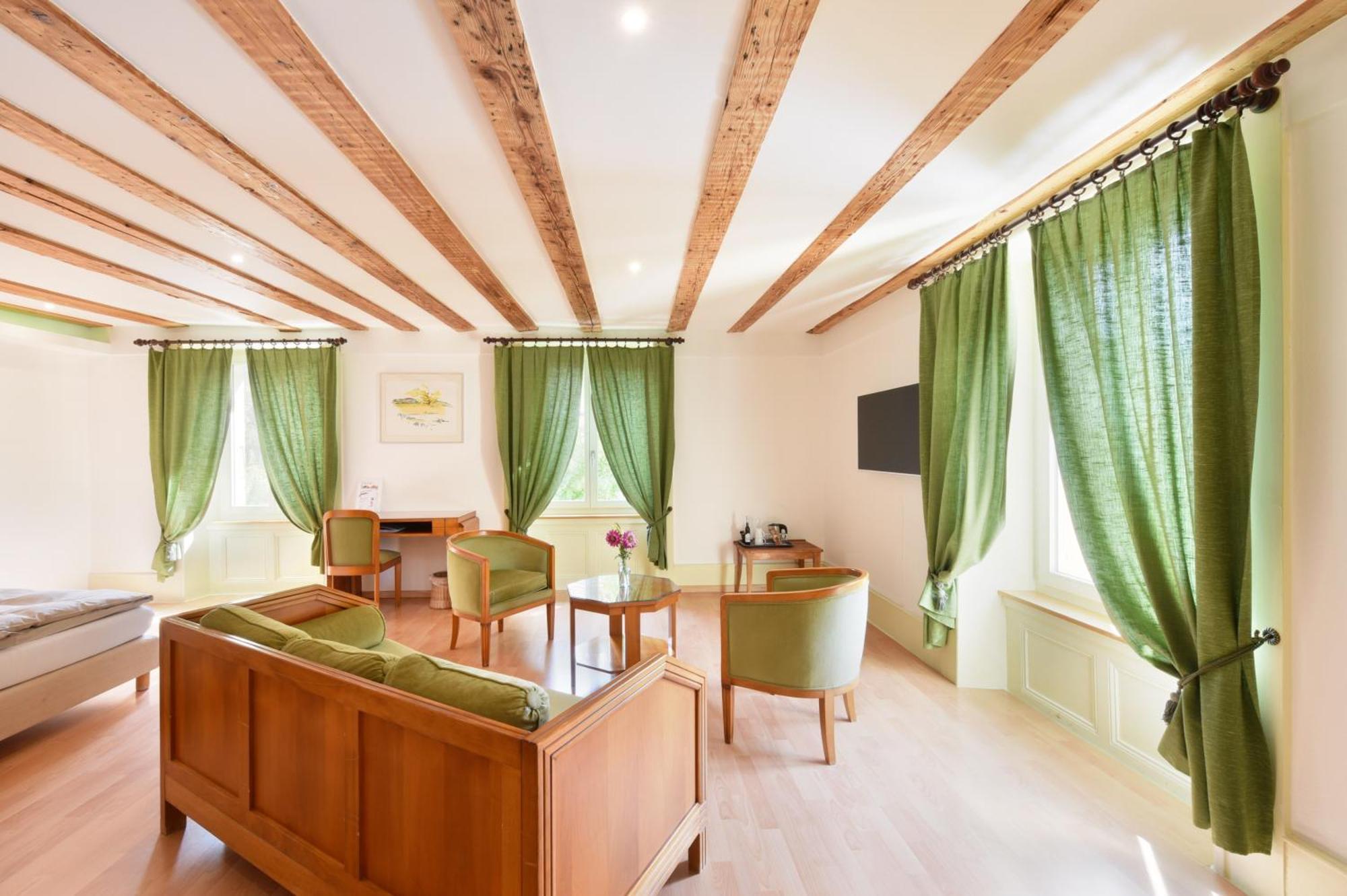 Hotel De L'Aigle Couvet Rom bilde
