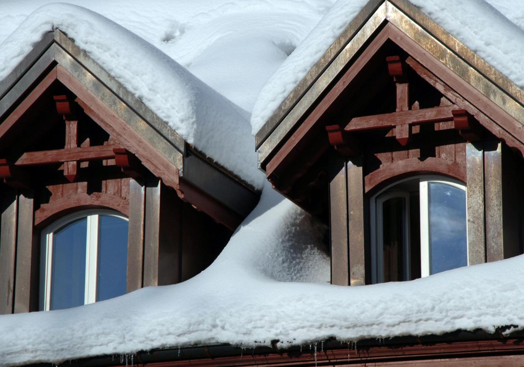 Hotel De L'Aigle Couvet Eksteriør bilde